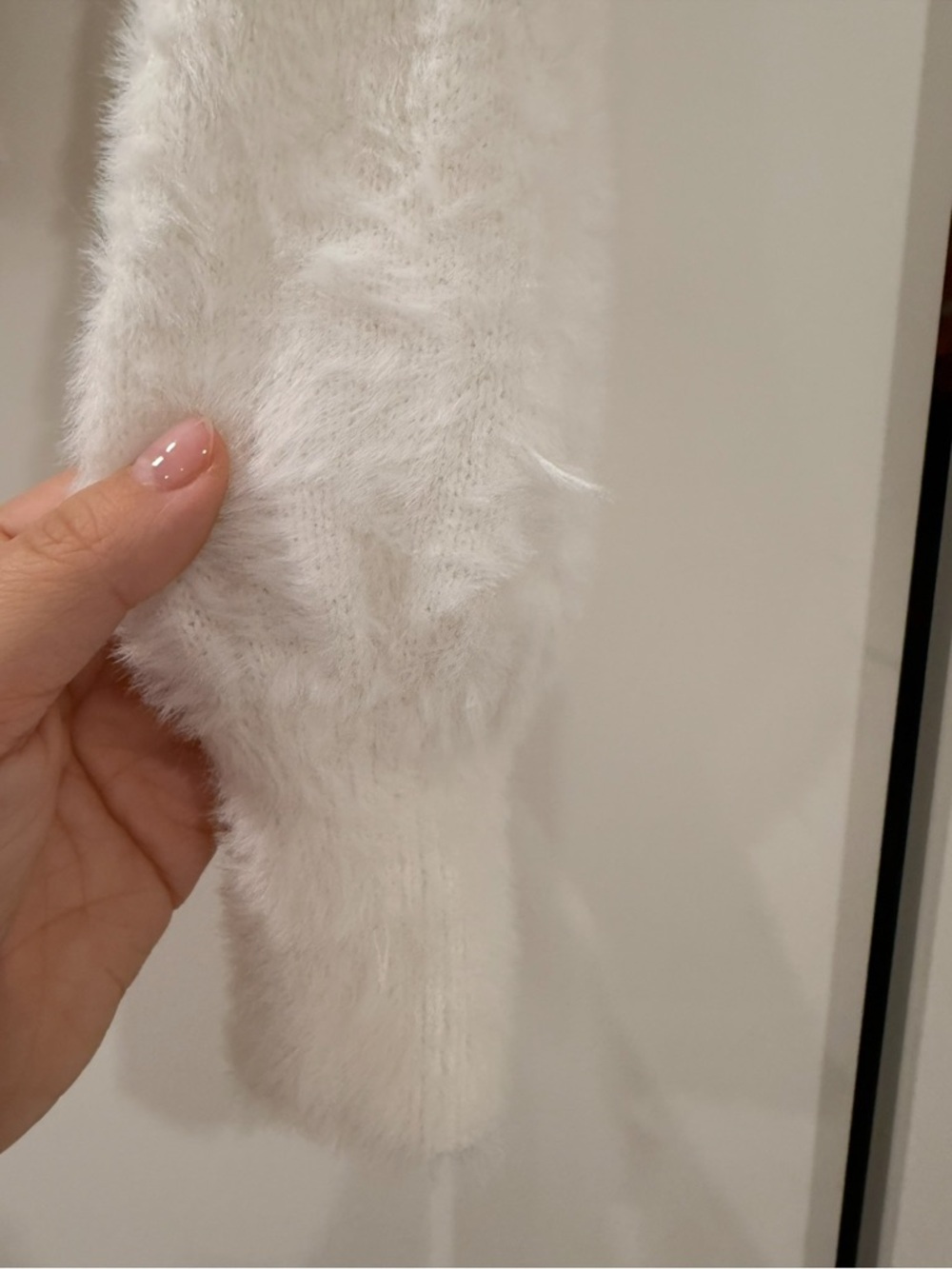 Sunday Best Aritzia Eyelash Cropped Sweater (w/ pulls) - Picture 8 of 9